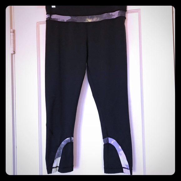 lululemon athletica Pants - Lululemon cropped work out pants